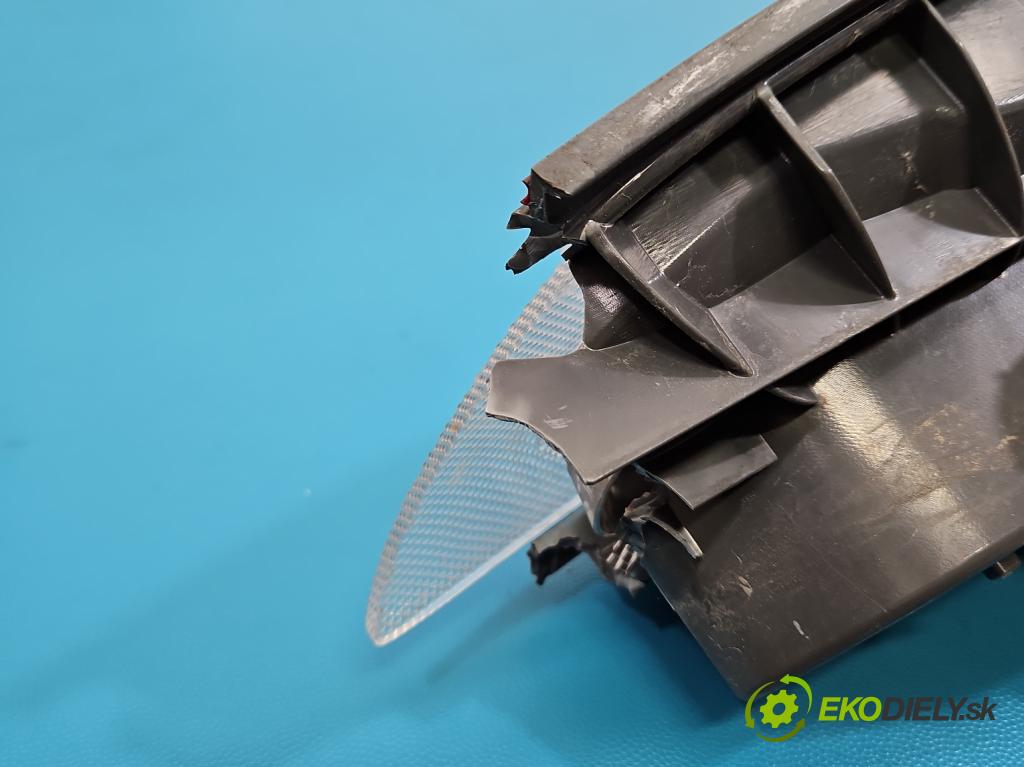 Ford Mondeo Mk5 2014-2022 2.0 16V 140 HP automatic 103 kW 1999 cm3 4- svetlo / reflektor zadné ľavé  (Kľučka dverí ostatné)