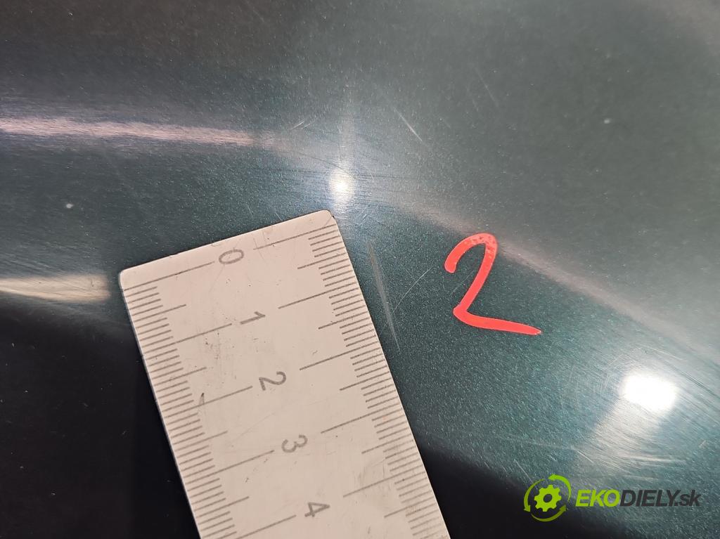 Kia Ceed I 2006-2012 2.0 crdi 140 HP manual 103 kW 1991 cm3 5- blatník predné pravý  (Kľučka dverí ostatné)