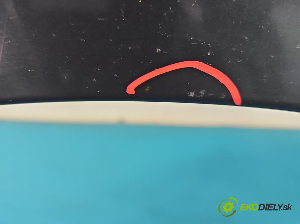 Kia Ceed I 2006-2012 2.0 crdi 140 HP manual 103 kW 1991 cm3 5- blatník predné pravý  (Kľučka dverí ostatné)