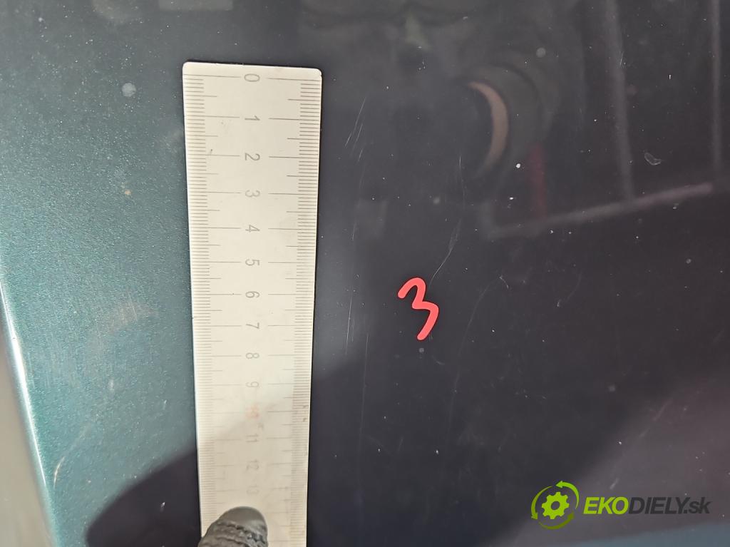 Kia Ceed I 2006-2012 2.0 crdi 140 HP manual 103 kW 1991 cm3 5- kapota predná