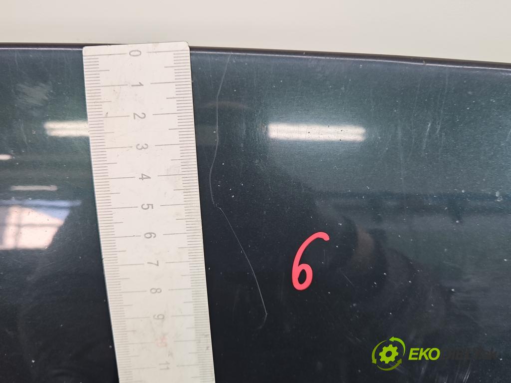 Kia Ceed I 2006-2012 2.0 crdi 140 HP manual 103 kW 1991 cm3 5- kapota predná