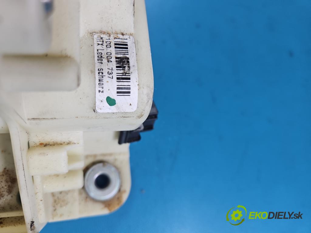 Volvo V70 III 2007-2016 2.0 16V 145 hp manual 107 kW 1999 cm3 5- kulisa změny stupňová 30788614 (Řadicí páka (kulisa) )