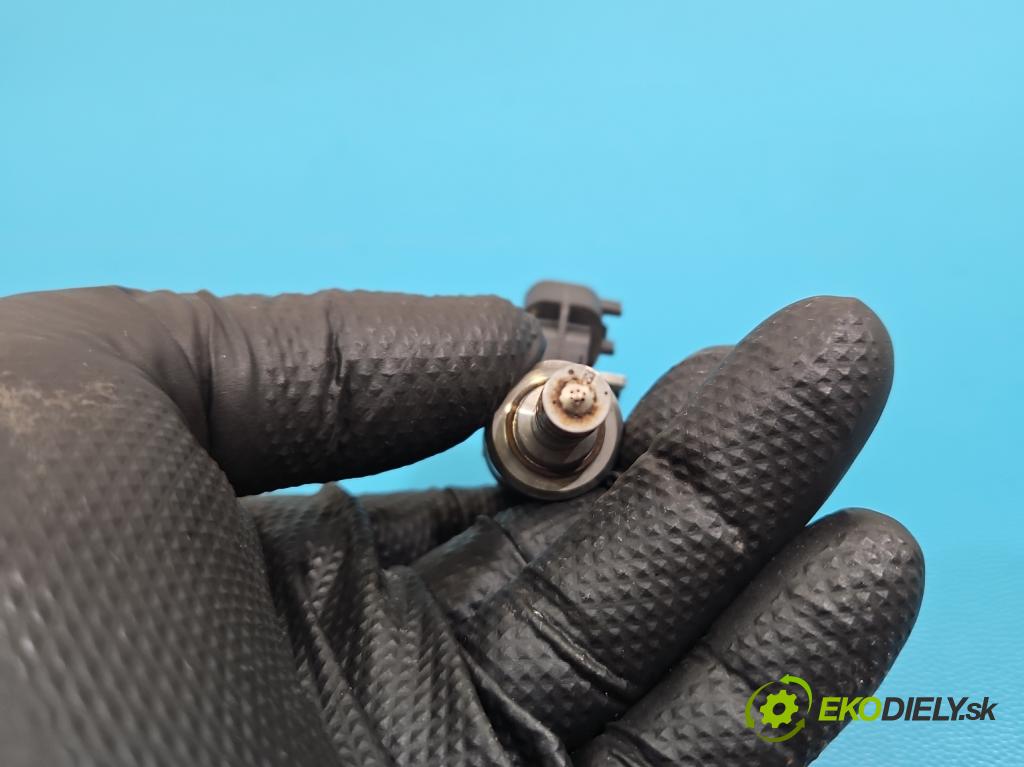 Opel Insignia B 2017-2022 2.0 T 260 HP automatic 191 kW 1998 cm3 5- vstrek 0261500383 (Vstrekovač paliva)