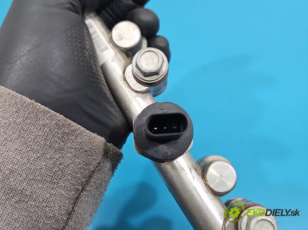 Opel Insignia B 2017-2022 2.0 T 260 hp automatic 191 kW 1998 cm3 5- lišta vstřikovací 12689354 (Vstřikovací lišta)