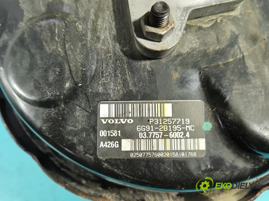 Volvo V70 III 2007-2016 2.0 16V 145 HP manual 107 kW 1999 cm3 5- servo brzdové P31257719