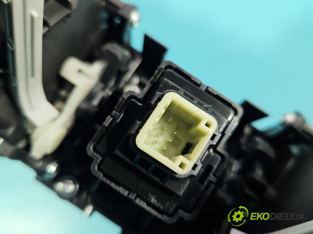 Hyundai I30 III 2016- 1.6 crdi 116 HP manual 85 kW 1598 cm3 5- Mřížka: kúrenia stredová 97401-G4AB0 (Mriežka kúrenia (fukár))