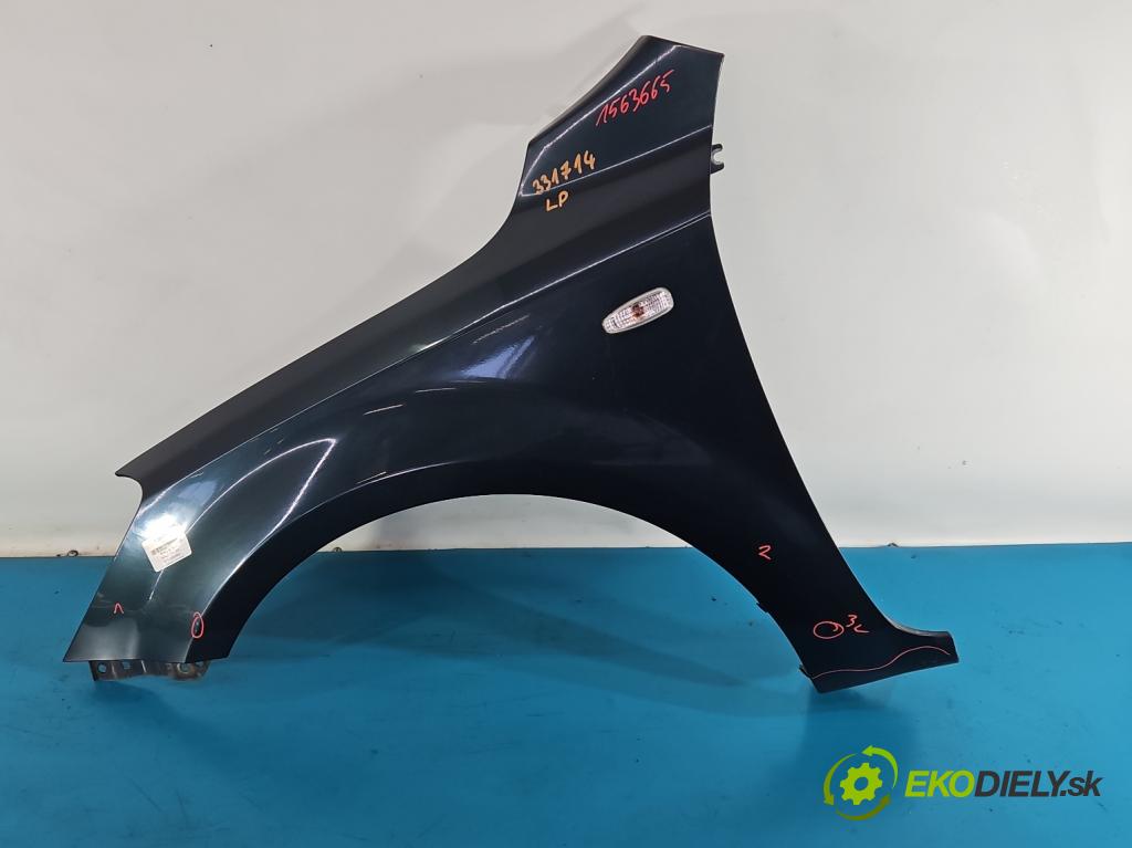 Kia Ceed I 2006-2012 2.0 crdi 140 HP manual 103 kW 1991 cm3 5- blatník predné ľavý  (Blatník predný ľavý)