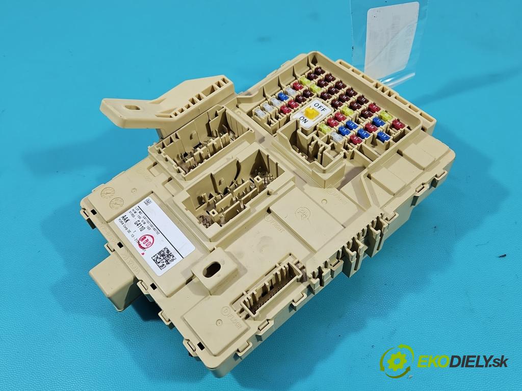 Hyundai I30 III 2016- 1.6 crdi 116 HP manual 85 kW 1598 cm3 5- skrinka poistka 91955-G4110 (Poistková skrinka)