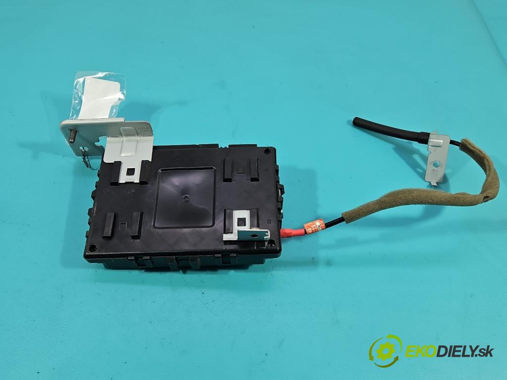 Hyundai I30 III 2016- 1.6 crdi 116 HP manual 85 kW 1598 cm3 5- riadiaca jednotka ostatné 954A0-G4315