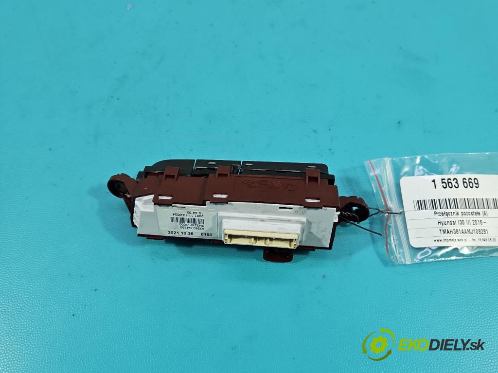 Hyundai I30 III 2016- 1.6 crdi 116 HP manual 85 kW 1598 cm3 5- prepínač ostatné 93350-G4250