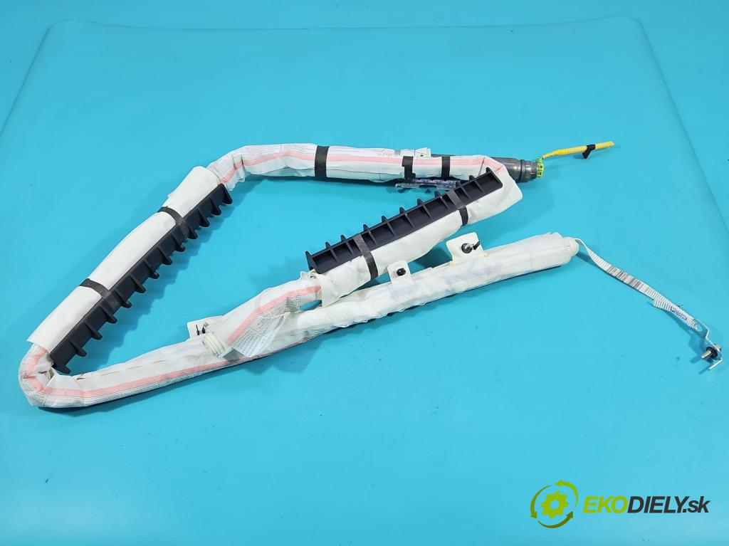 Hyundai I30 III 2016- 1.6 crdi 116 HP manual 85 kW 1598 cm3 5- clona pravé 85020-G4000