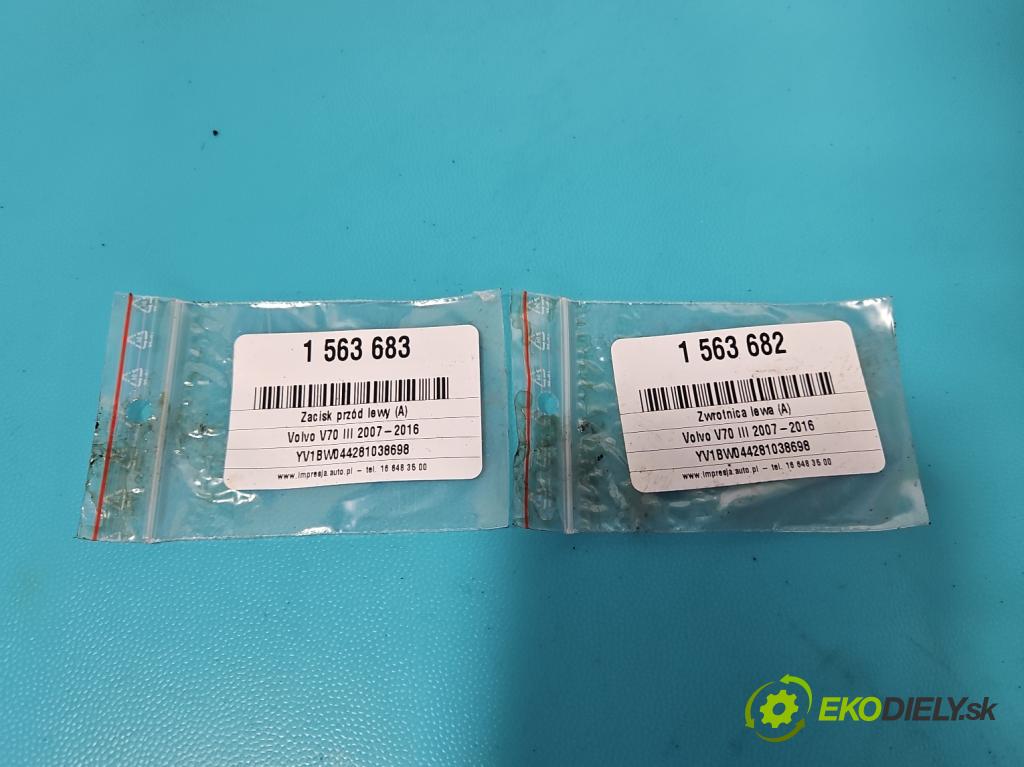 Volvo V70 III 2007-2016 2.0 16V 145 HP manual 107 kW 1999 cm3 5- náboj ľavé  (Náboj kolesa)