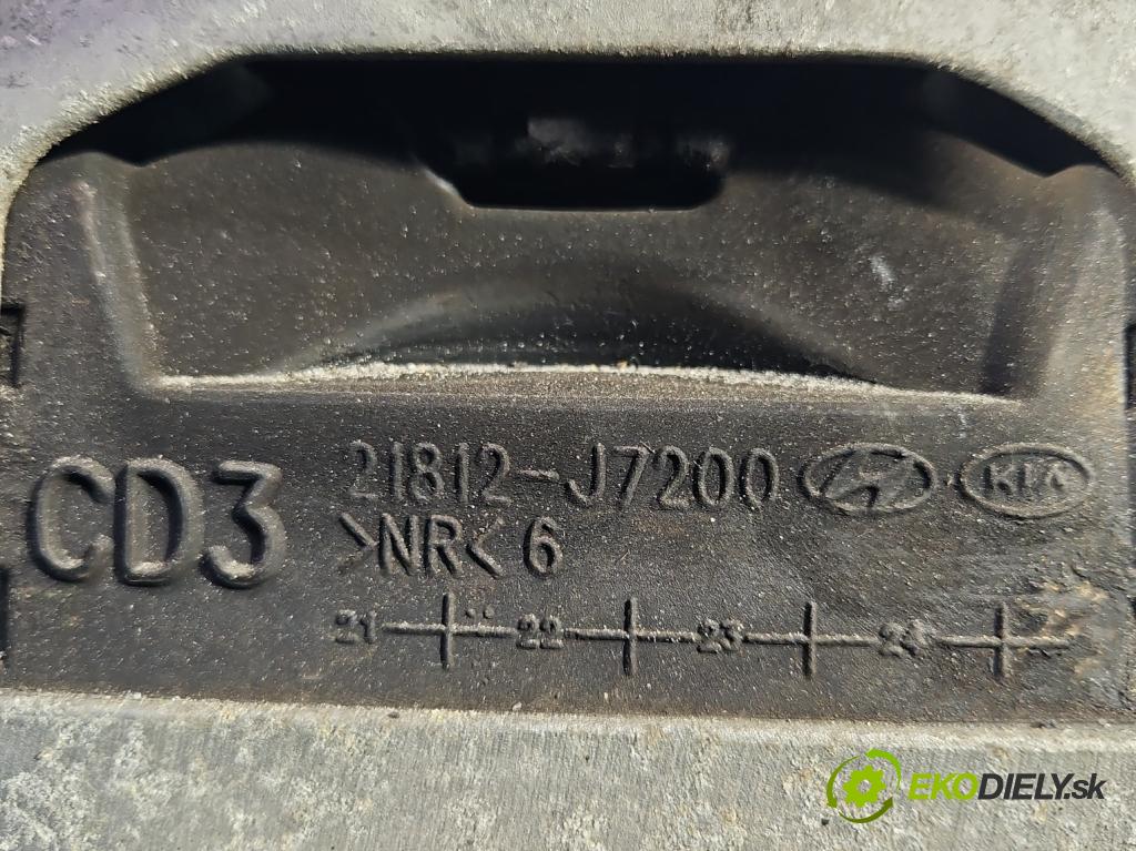Hyundai I30 III 2016- 1.6 crdi 116 HP manual 85 kW 1598 cm3 5- airbag motora 21810-J7200 (Držiak motora)