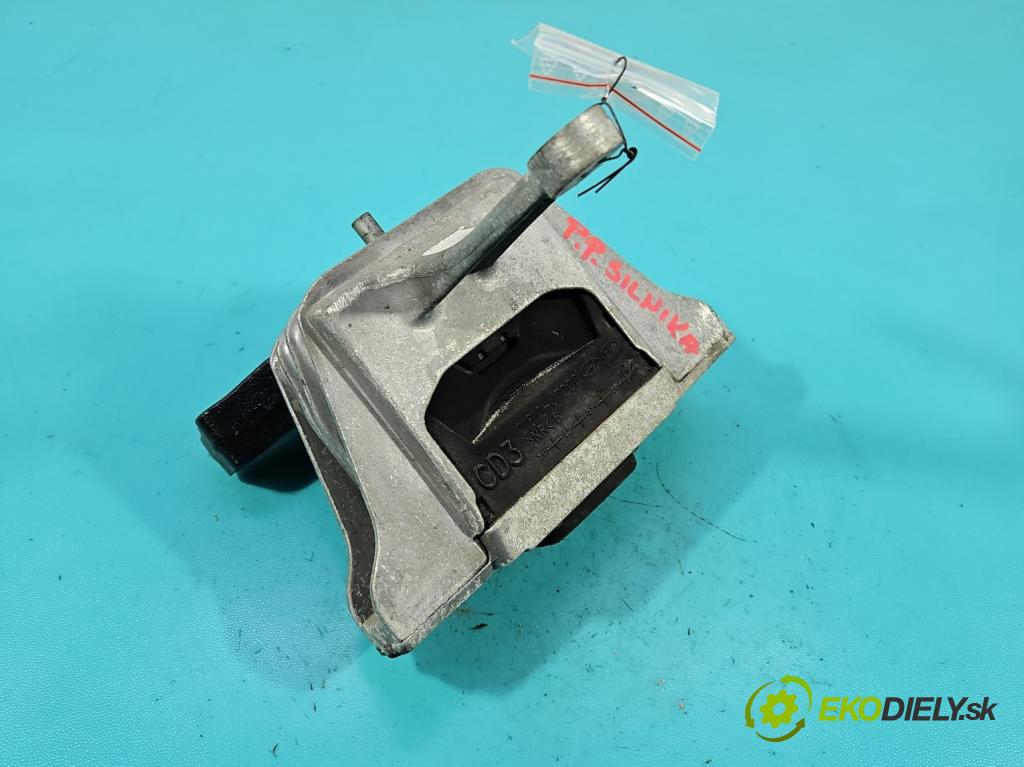 Hyundai I30 III 2016- 1.6 crdi 116 HP manual 85 kW 1598 cm3 5- airbag motora 21810-J7200 (Držiak motora)