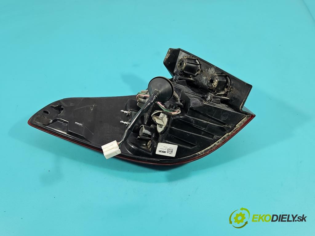 Hyundai I30 III 2016- 1.6 crdi 116 hp manual 85 kW 1598 cm3 5- světlo zadní pravé 92402G4200 (Klika dveří ostatní)