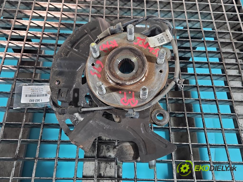 Hyundai I30 III 2016- 1.6 crdi 116 hp manual 85 kW 1598 cm3 5- náboj pravé  (Náboj kola)