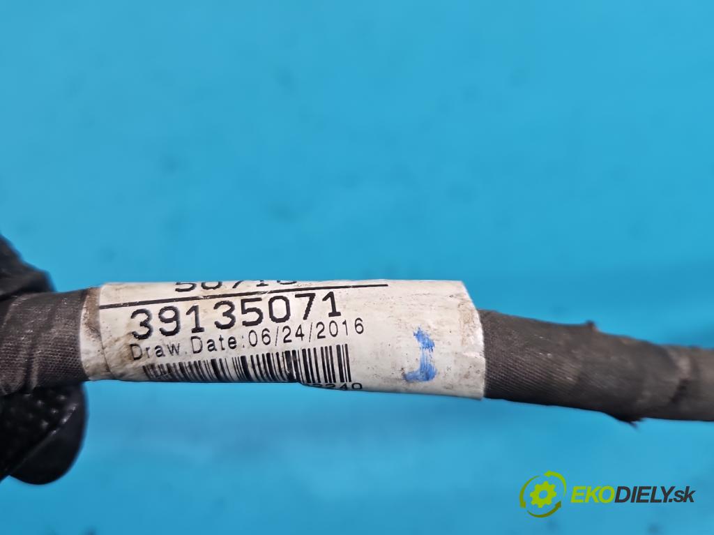 Opel Insignia B 2017-2022 2.0 T 260 HP automatic 191 kW 1998 cm3 5- kontakt mínus: 39135071