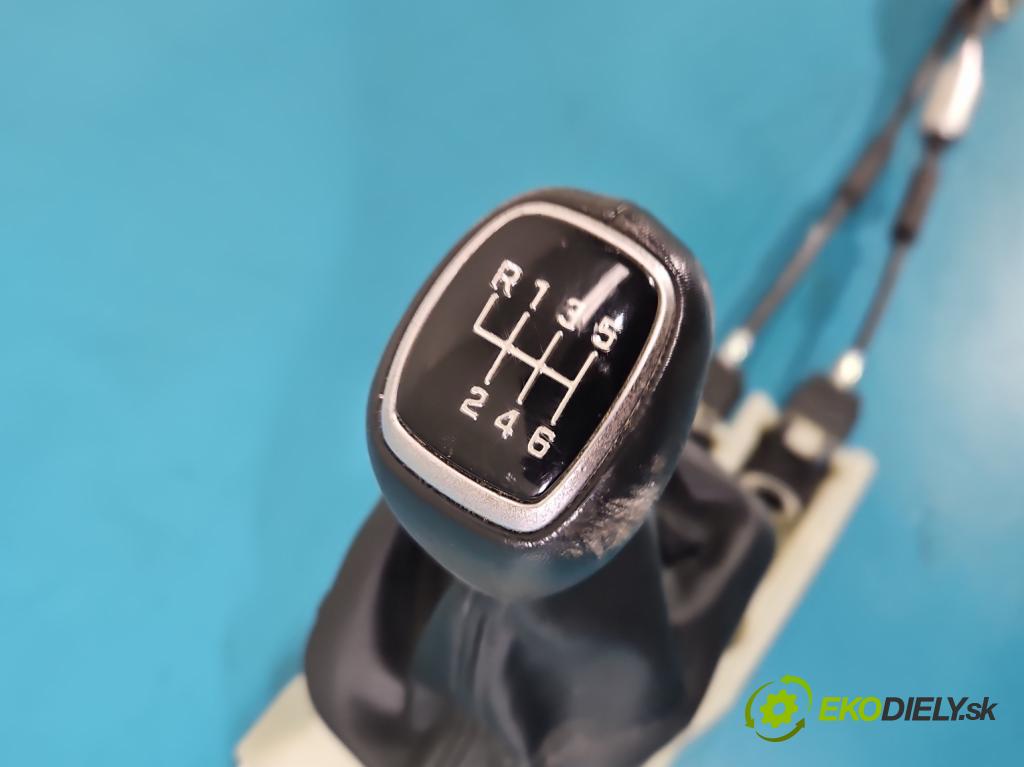 Hyundai I30 III 2016- 1.6 crdi 116 HP manual 85 kW 1598 cm3 5- Páka: Změny: stupeň,rýchlosť 43700-G4120 (Rýchlostná páka (kulisa))