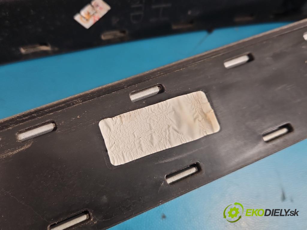 Hyundai I30 III 2016- 1.6 crdi 116 HP manual 85 kW 1598 cm3 5- zábradlí: