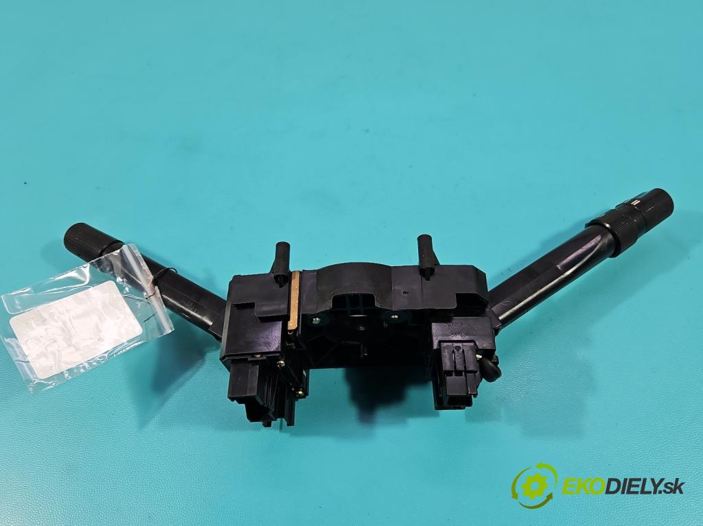 Honda Civic VI 1995-2001 1.4 16V 90 HP manual 66 kW 1396 cm3 5- prepínač komplex: 54353357 (Prepínacie páčky pod volantom)