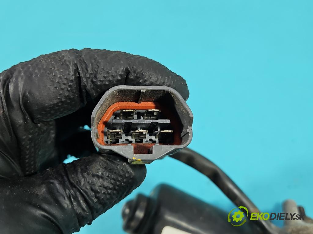 Honda Civic VI 1995-2001 1.4 16V 90 HP manual 66 kW 1396 cm3 5- motor stieračov predné