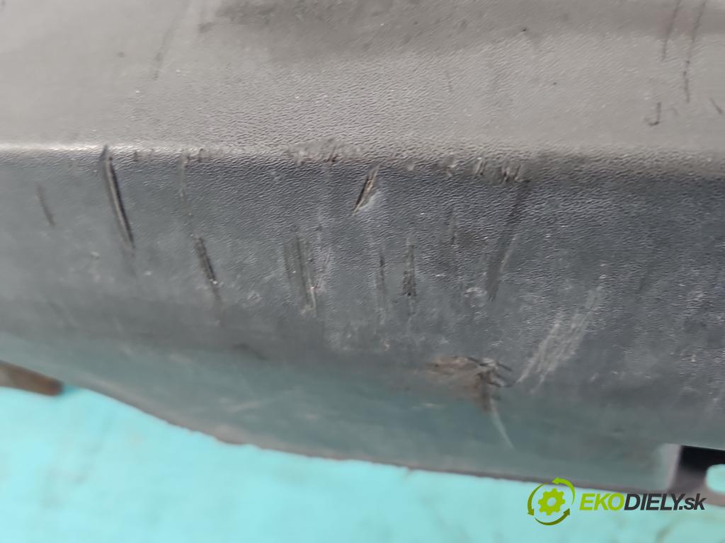 Volvo V70 III 2007-2016 2.0 16V 145 hp manual 107 kW 1999 cm3 5- nárazník zadní 30678655 (Klika dveří ostatní)