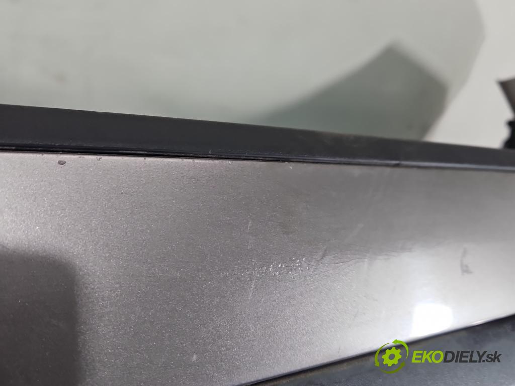 Volvo V70 III 2007-2016 2.0 16V 145 hp manual 107 kW 1999 cm3 5- nárazník zadní 30678655 (Klika dveří ostatní)