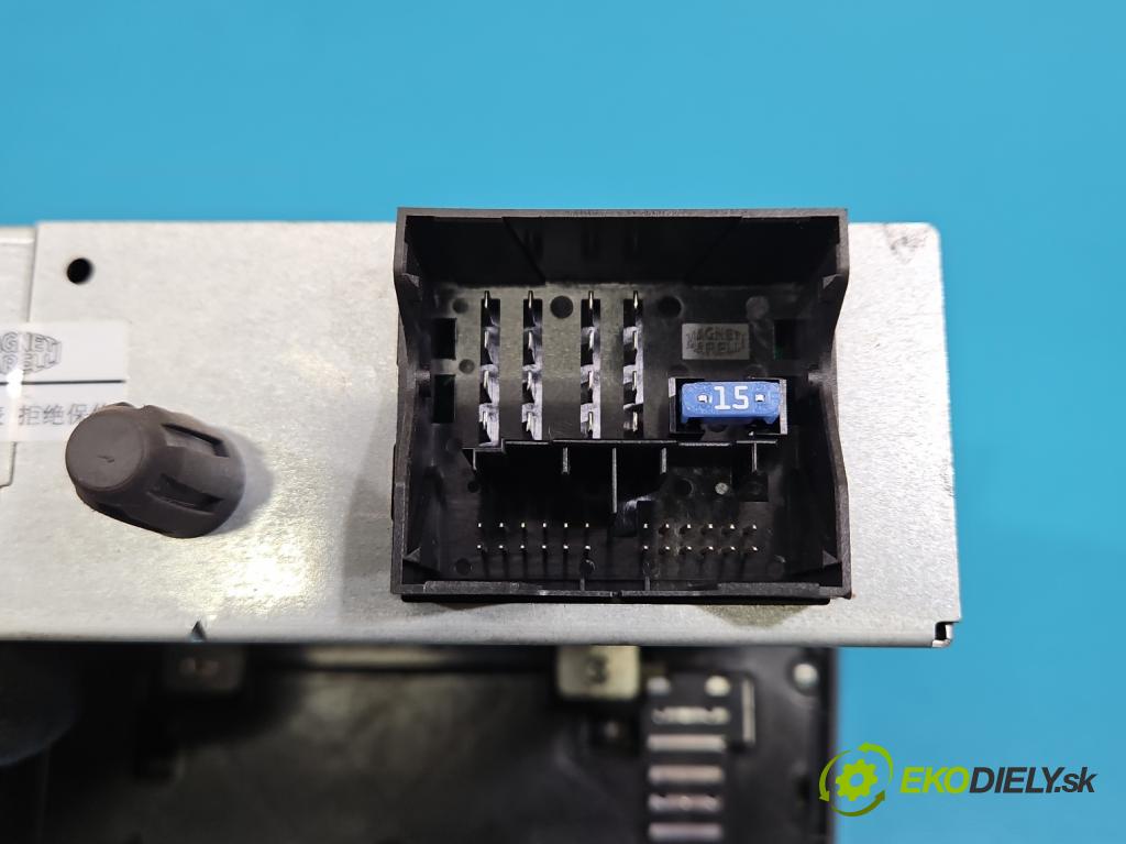 Fiat Bravo II 2007-2014 1.4 T 120 HP manual 88 kW 1368 cm3 5- Radio originál 735498080