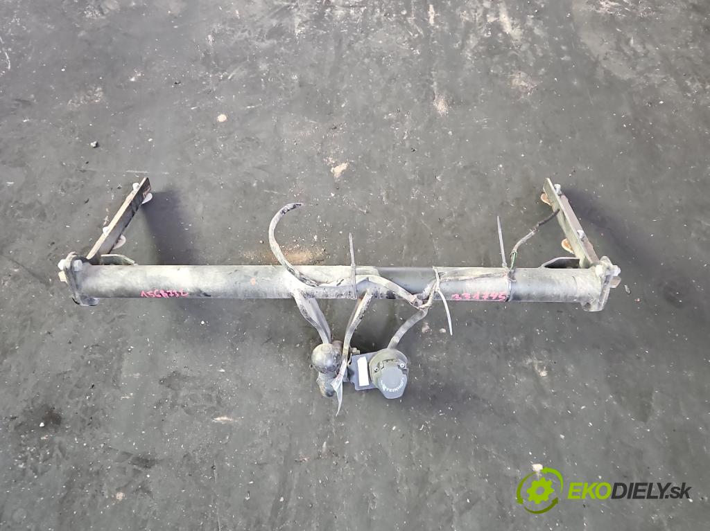 Honda Civic VI 1995-2001 1.4 16V 90 hp manual 66 kW 1396 cm3 5- oko tažné  (Tažné zařízení)