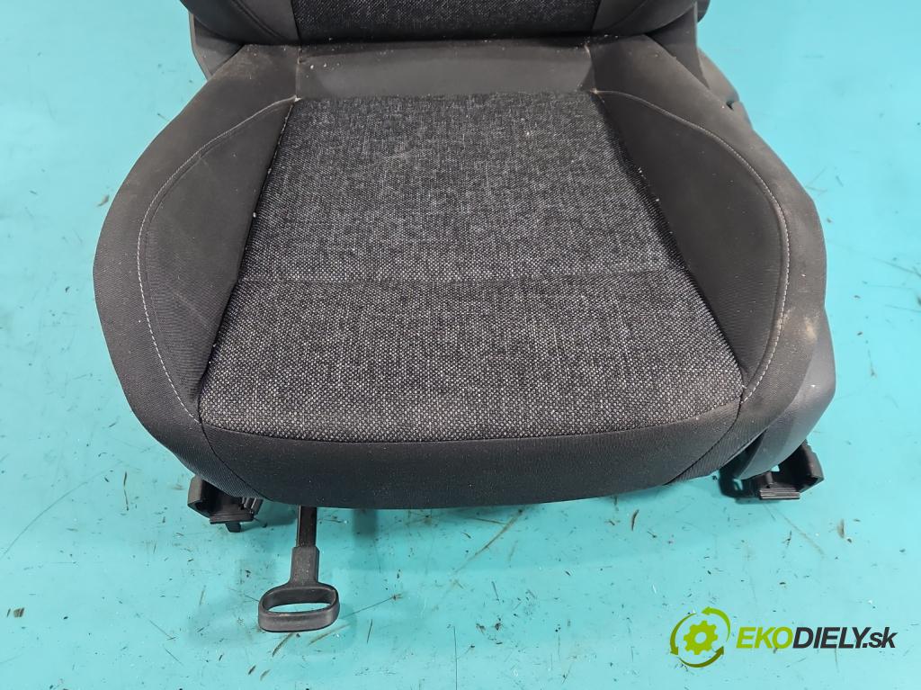 Skoda Superb IV 2023- 2.0 TDI 150 HP automatic 110 kW 1968 cm3 5- Sedačka ľavý  (Sedadlo)