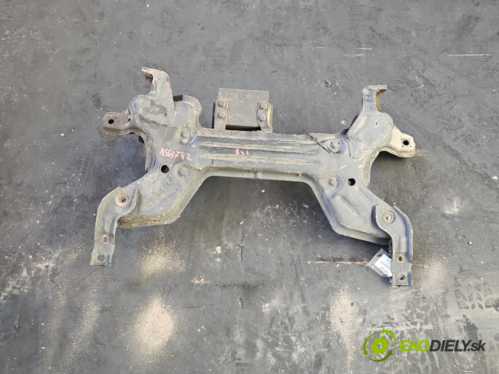 Vw Passat B4 1993-1997 1.9 tdi 90 HP manual 66 kW 1896 cm3 5- výstuha motora