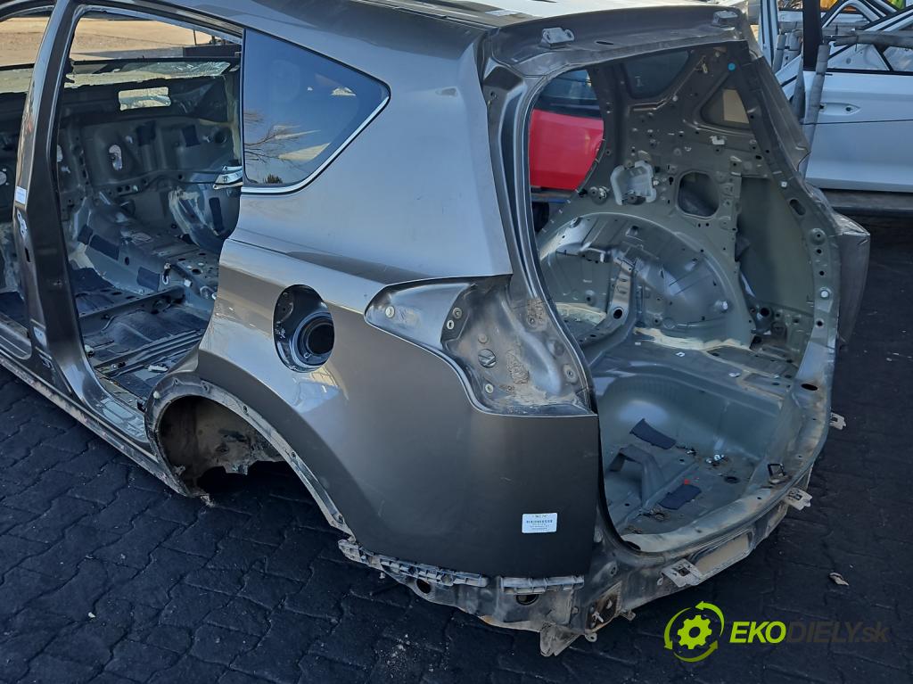 Toyota Rav4 IV 2013-2018 2.0 D4D 124hp manual 91 kW 1998 cm3 5- blatník zadné ľavý 