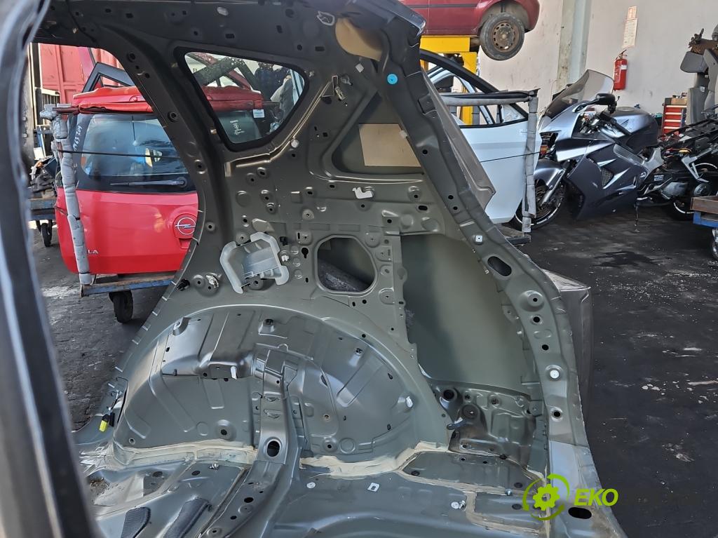 Toyota Rav4 IV 2013-2018 2.0 D4D 124hp manual 91 kW 1998 cm3 5- blatník zadné pravý