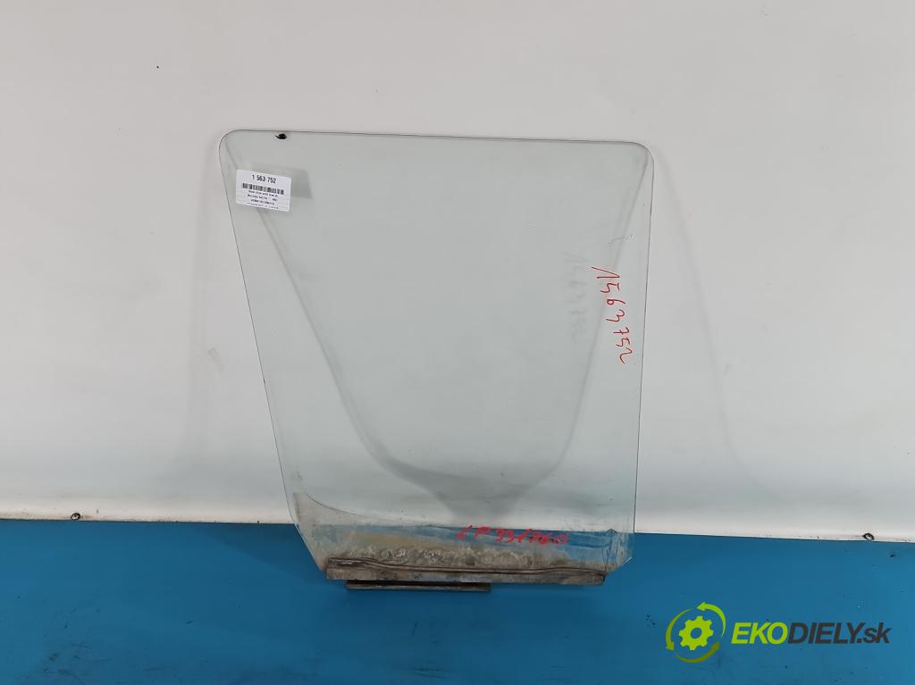 Mercedes KACZKA T1 W601 2.4d 88 hp manual 65 kW 2350 cm3 5- sklo dveře přední levé 