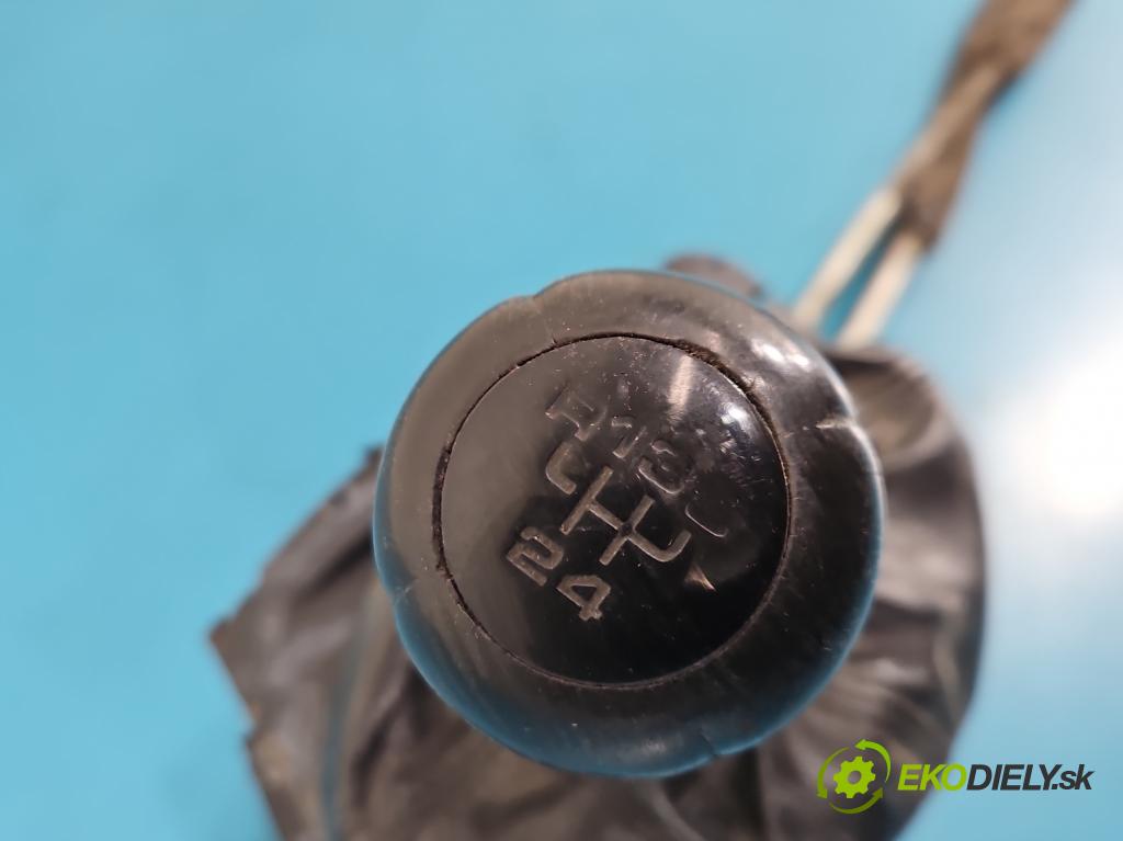 Vw Passat B4 1993-1997 1.9 tdi 90 HP manual 66 kW 1896 cm3 5- Páka: Změny: stupeň,rýchlosť 3A0711265 (Rýchlostná páka (kulisa))