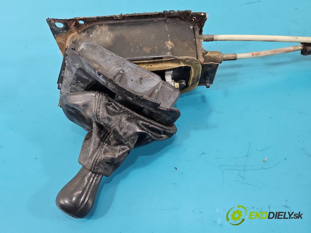 Vw Passat B4 1993-1997 1.9 tdi 90 HP manual 66 kW 1896 cm3 5- Páka: Změny: stupeň,rýchlosť 3A0711265 (Rýchlostná páka (kulisa))