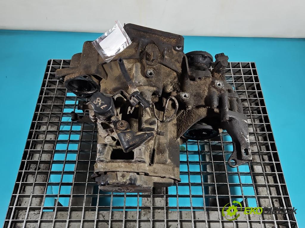 Vw Passat B4 1993-1997 1.9 tdi 90 HP manual 66 kW 1896 cm3 5- prevodovka stupeň,rýchlosť manual CTN