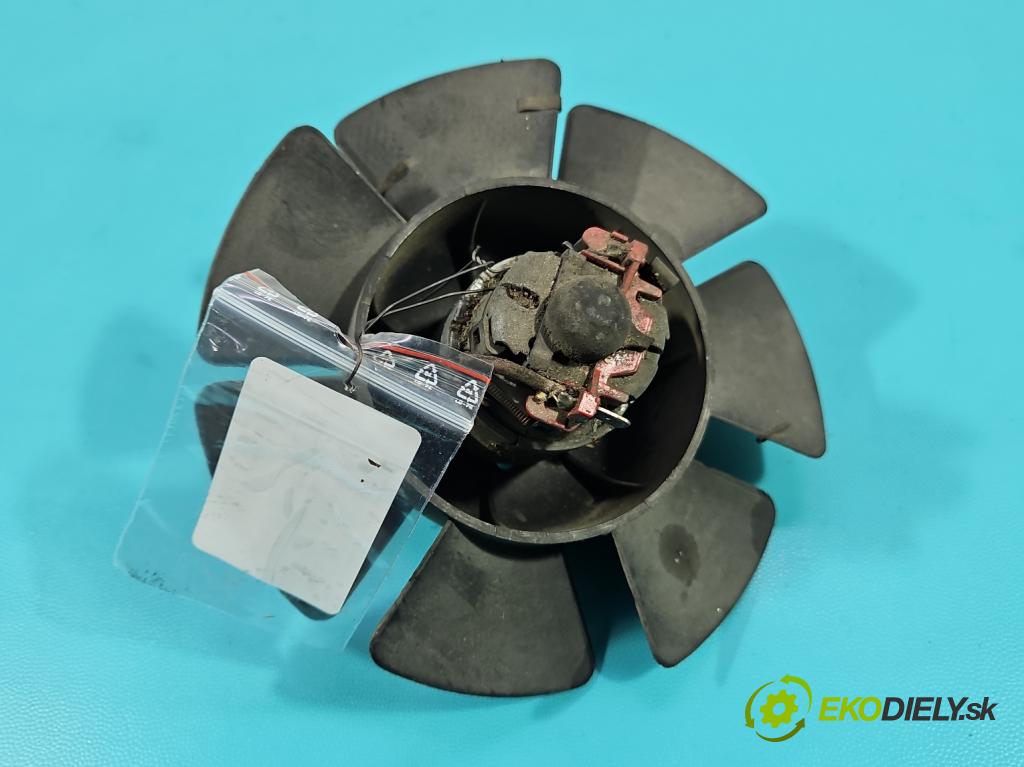 Mercedes KACZKA T1 W601 2.4d 88 HP manual 65 kW 2350 cm3 5- ventilátor vzduchu