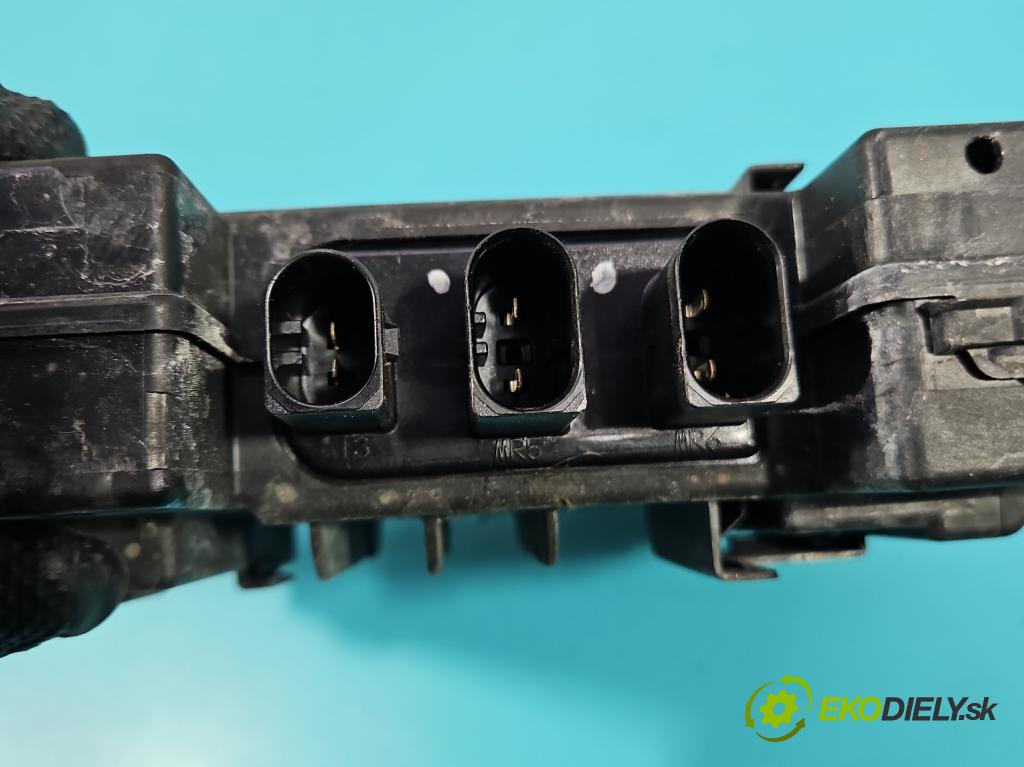 Mercedes S W221 2005-2013 3.5 V6 272 hp automatic 200 kW 3498 cm3 4- řídící jednotka 2215401250