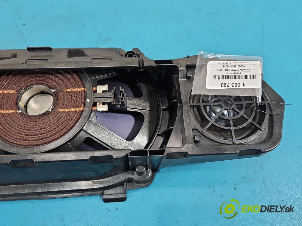 Mercedes S W221 2005-2013 3.5 V6 272 HP automatic 200 kW 3498 cm3 4- Subwoofer: A2218202602 (Audio zariadenie)
