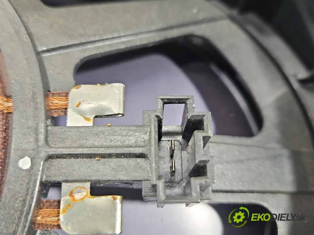 Mercedes S W221 2005-2013 3.5 V6 272 HP automatic 200 kW 3498 cm3 4- Subwoofer: A2218202602 (Audio zariadenie)