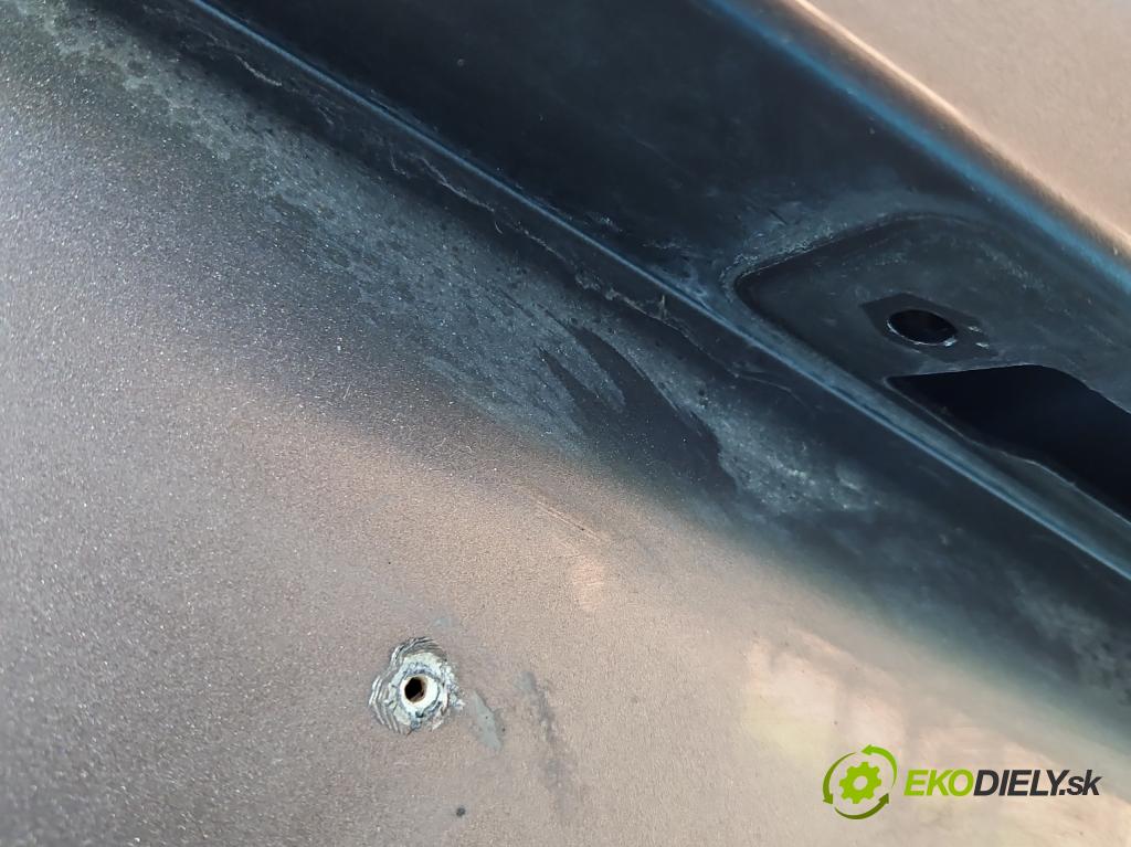 Volvo V70 III 2007-2016 2.0 16V 145 hp manual 107 kW 1999 cm3 5- zadní kufrové dveře  (Zadní kapota (kufr))