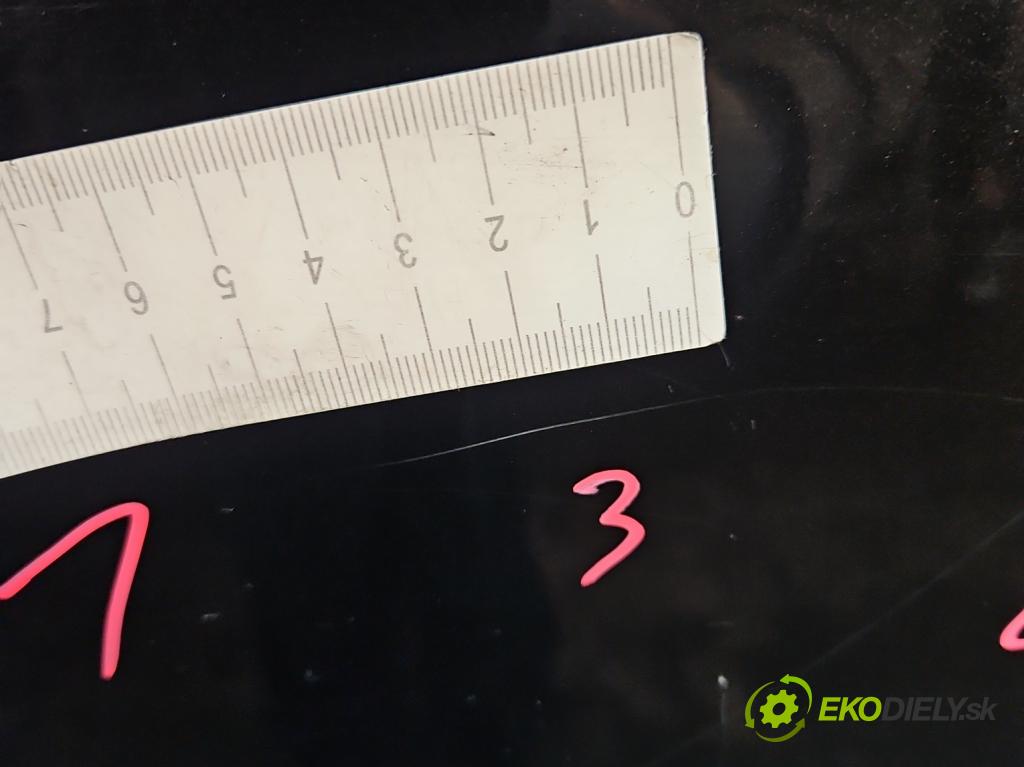 Mercedes ML W164 2005-2011 3.0 CDI V6 224 hp automatic 165 kW 2987 cm3 5- dveře zadní levé  (Klika dveří ostatní)