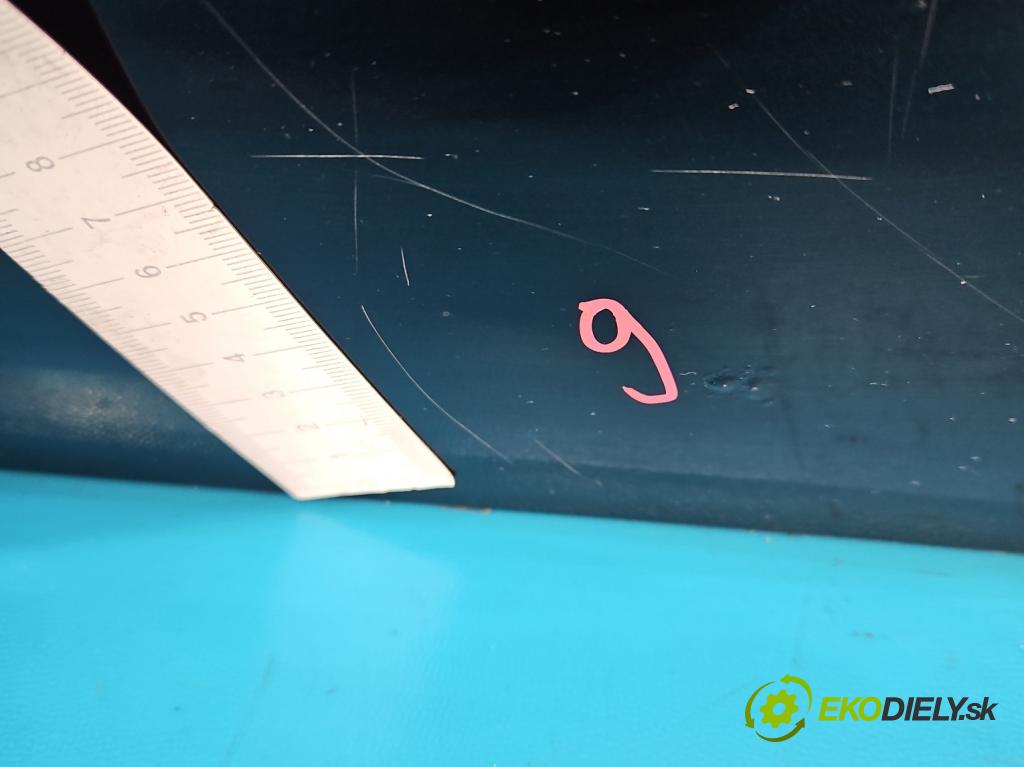 Mercedes ML W164 2005-2011 3.0 CDI V6 224 hp automatic 165 kW 2987 cm3 5- dveře zadní levé  (Klika dveří ostatní)