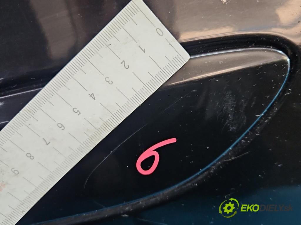 Mercedes ML W164 2005-2011 3.0 CDI V6 224 hp automatic 165 kW 2987 cm3 5- dveře zadní levé  (Klika dveří ostatní)