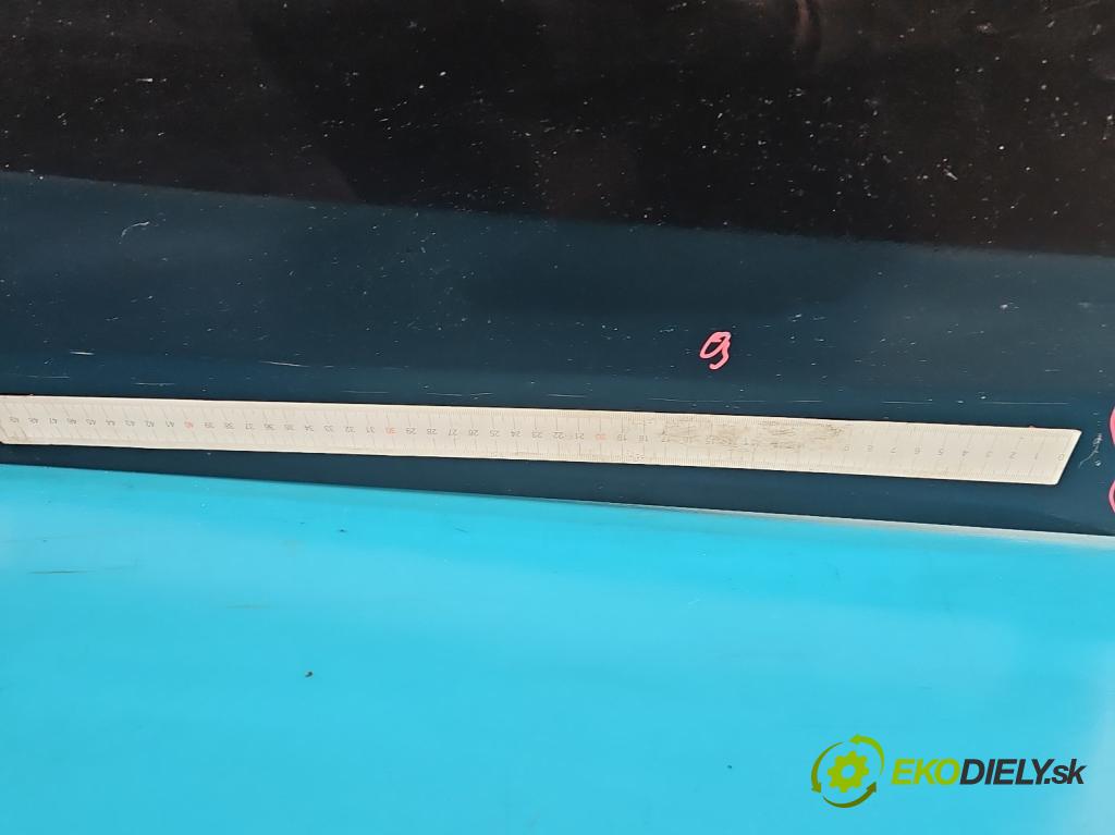 Mercedes ML W164 2005-2011 3.0 CDI V6 224hp automatic 165 kW 2987 cm3 5- dvere predné ľavé  (Kľučka dverí ostatné)