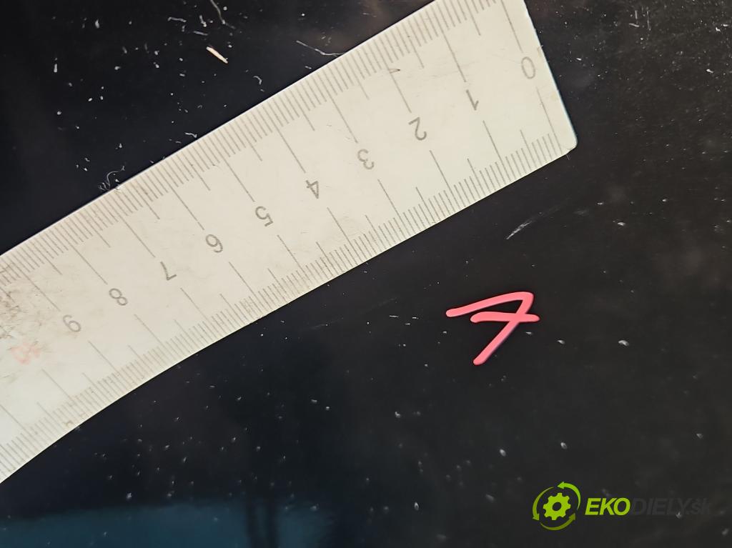 Mercedes ML W164 2005-2011 3.0 CDI V6 224hp automatic 165 kW 2987 cm3 5- dvere predné ľavé  (Kľučka dverí ostatné)