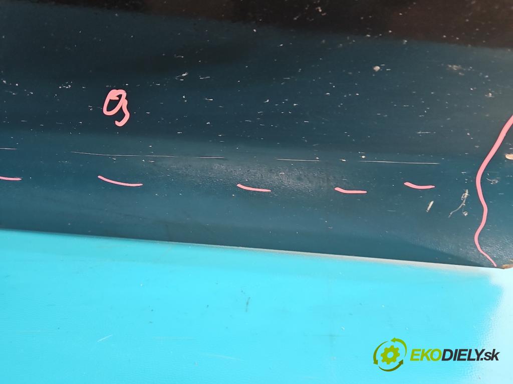 Mercedes ML W164 2005-2011 3.0 CDI V6 224hp automatic 165 kW 2987 cm3 5- dvere predné ľavé  (Kľučka dverí ostatné)