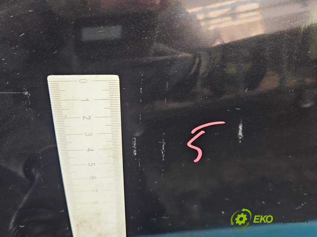 Mercedes ML W164 2005-2011 3.0 CDI V6 224hp automatic 165 kW 2987 cm3 5- dvere predné ľavé  (Kľučka dverí ostatné)