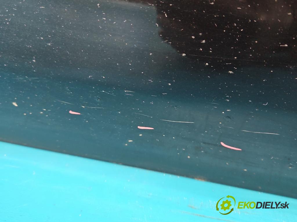 Mercedes ML W164 2005-2011 3.0 CDI V6 224hp automatic 165 kW 2987 cm3 5- dvere predné ľavé  (Kľučka dverí ostatné)